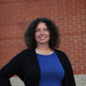 Meet your Posher, Leslie